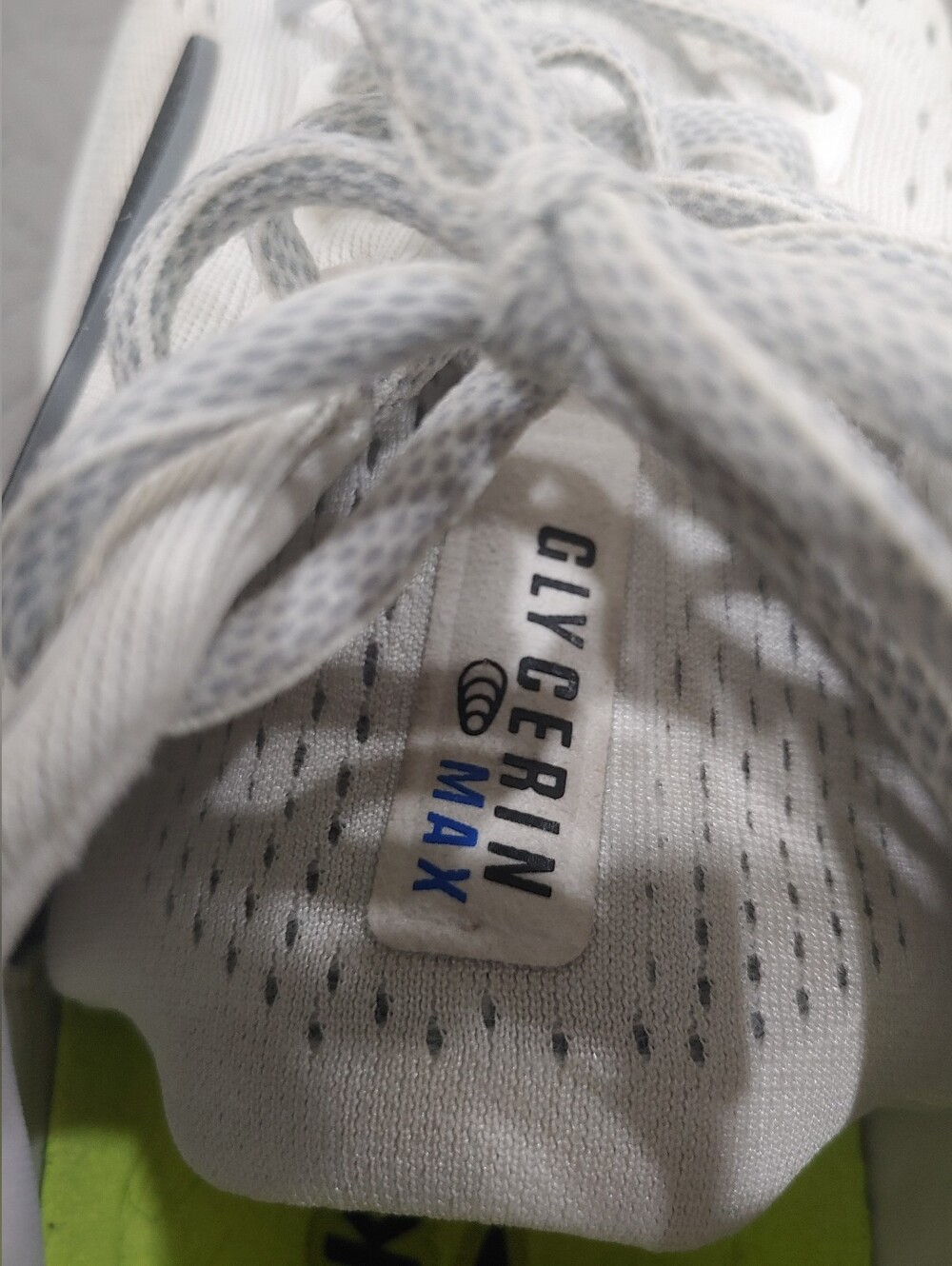Brooks Glycerin Max Men's Size 12.5 Excellent Condition, Cleaned. - Picture 7 of 13
